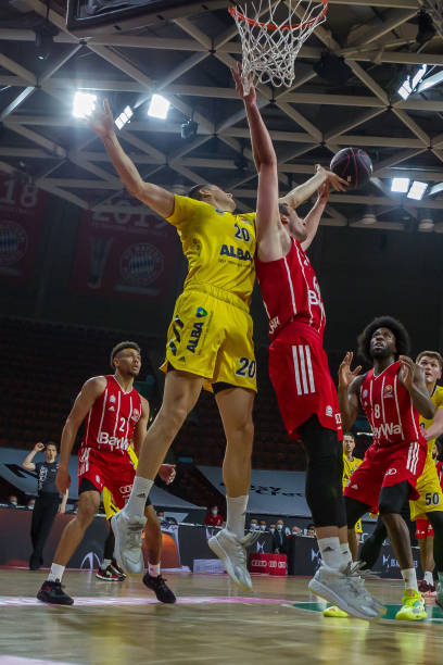 据同样抢眼 据同样抢眼