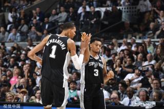 坚定地为俱 坚定地为俱